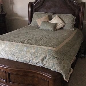 Full size comforter set